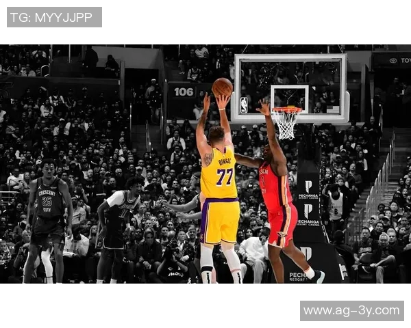 湖人三巨头同场表现不佳每百回合净负89分却有两人净胜139分 湖人三巨头同场表现不佳每百回合净负89分却有两人净胜139分