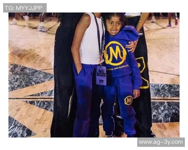 瓦妮莎携女儿观赛道奇不敌对手MLB世界大赛G4令人惋惜